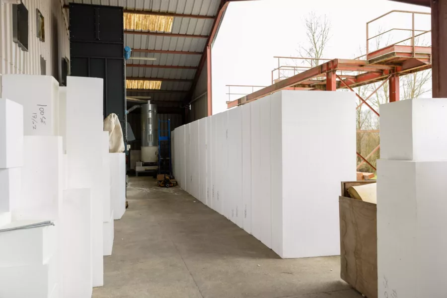 Visuel présentant des blocs de polystyrène servant à Creaform pour la découpe au fil chaud